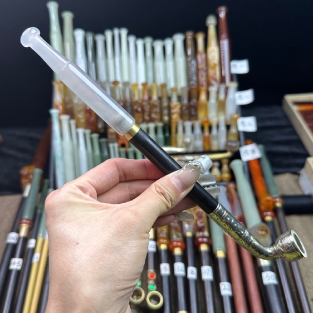 纯手工老式旱烟袋总长约25公分左右白铜压花锅头内径1.6 长短可定