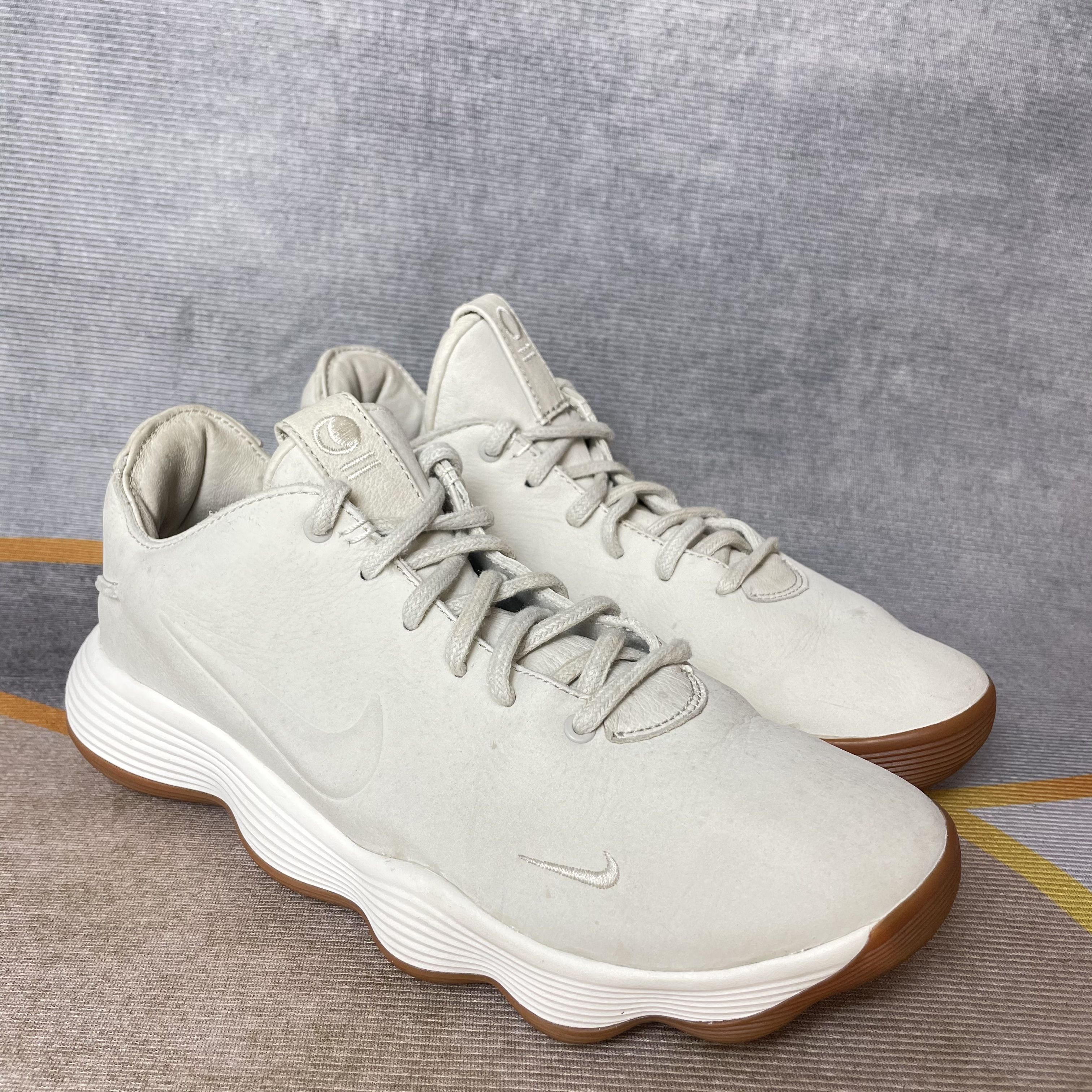 90新 NIKE/耐克 42码 Hyperdunk2017 篮球鞋 白生胶Low 无盒