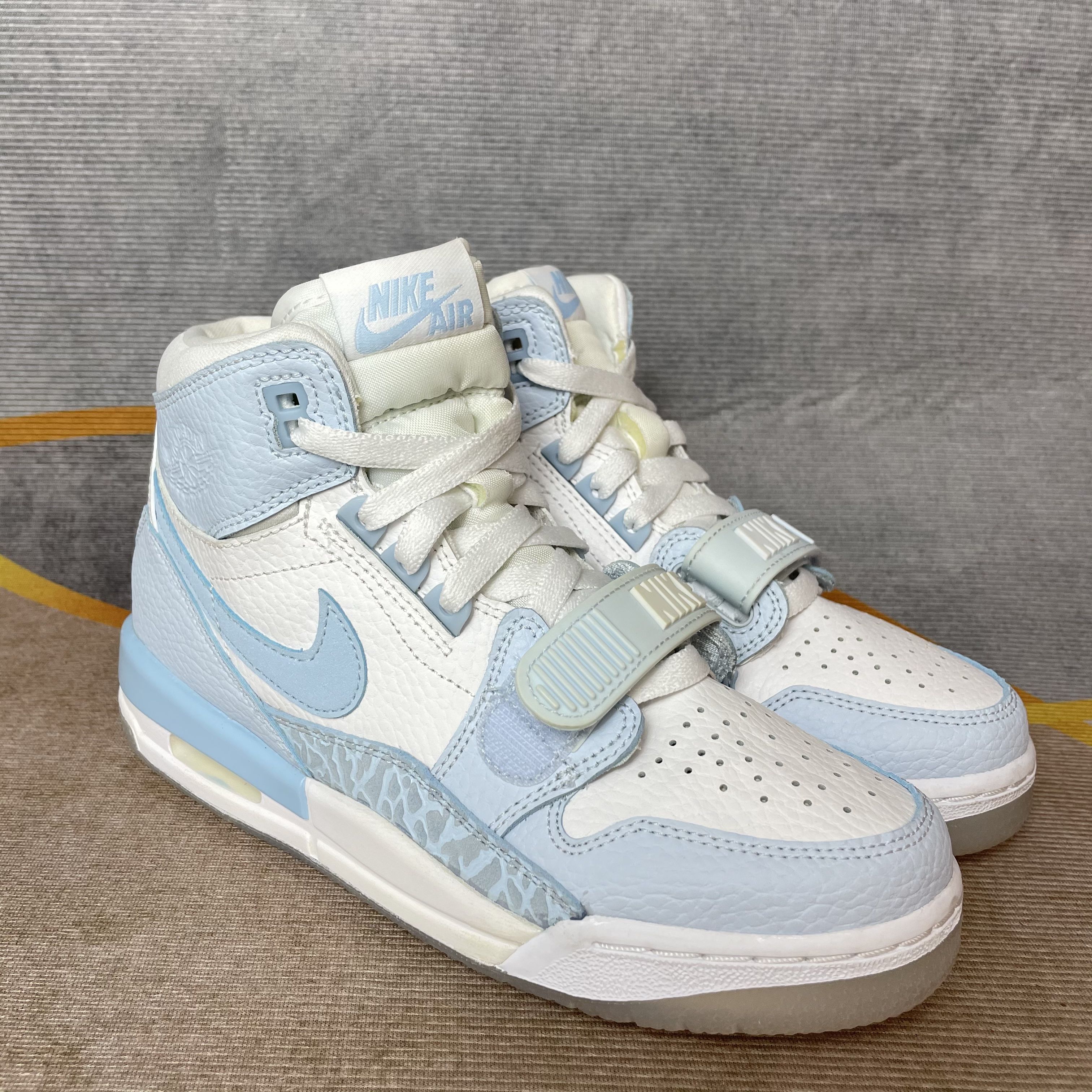 95新 NIKE/耐克 36.5码 AJ312 运动休闲鞋 GS 复古 北卡蓝 无盒