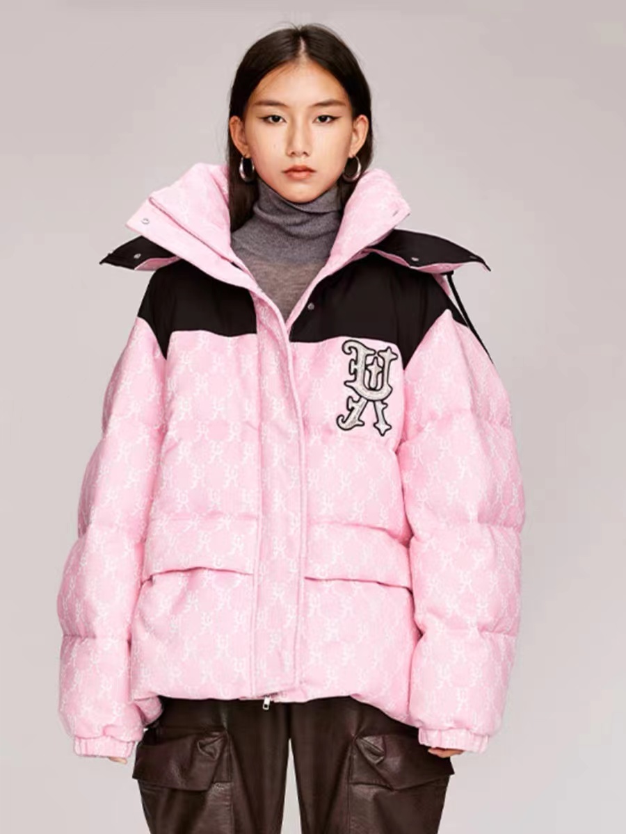 UOOYAA/乌丫2023冬季新品可脱帽学院风老花羽绒服