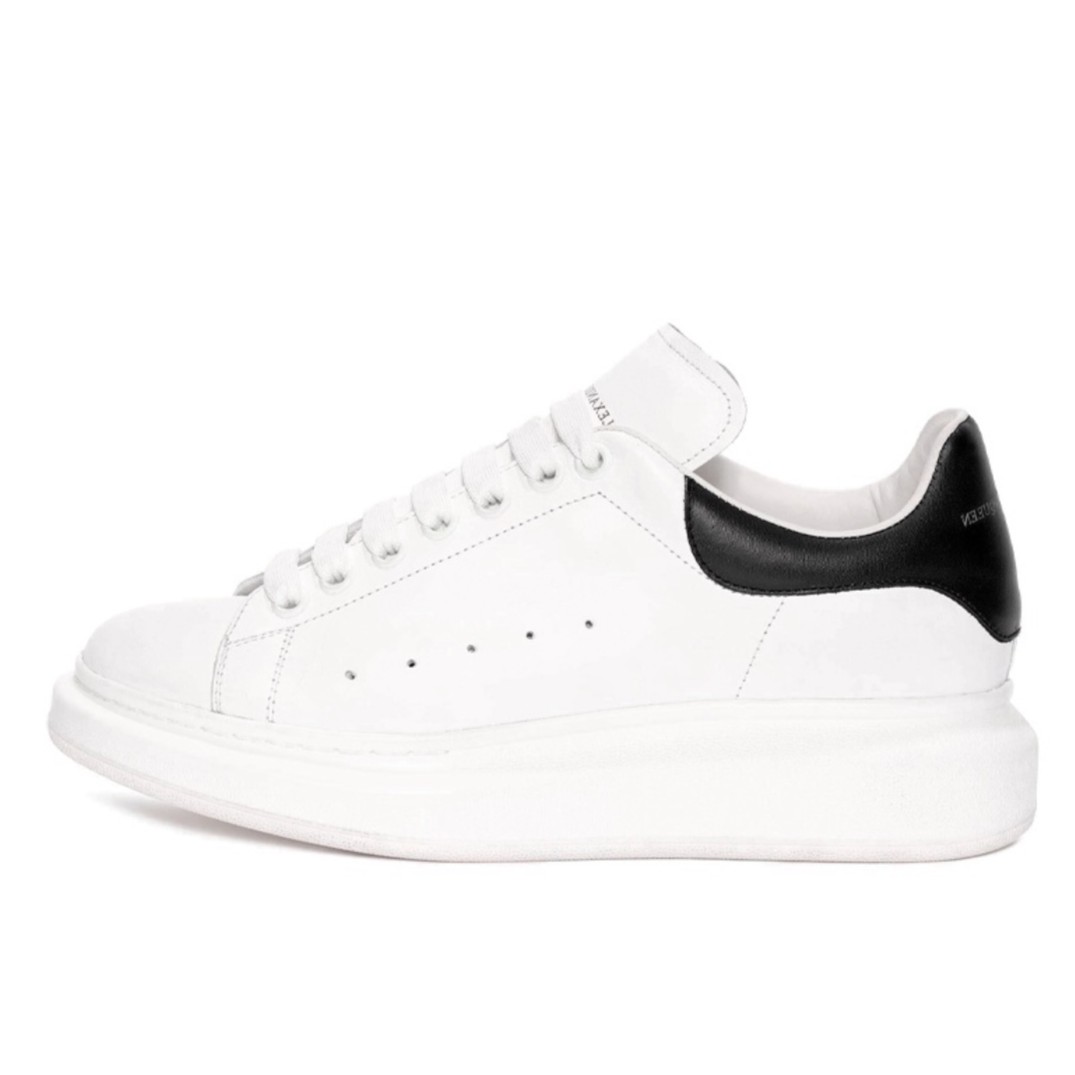 未使用 Alexander McQueen/亚历山大·麦昆 黑尾皮面男鞋