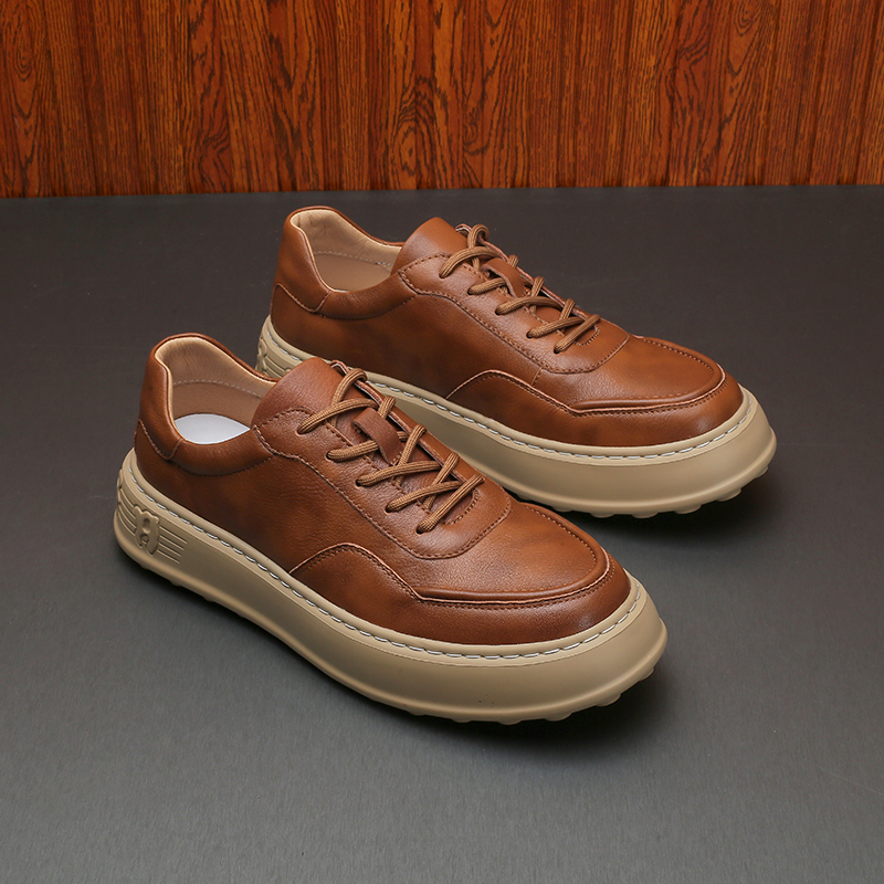 广州高端真皮休闲皮鞋男低帮软底复古英伦风系带轻便舒适时尚百搭