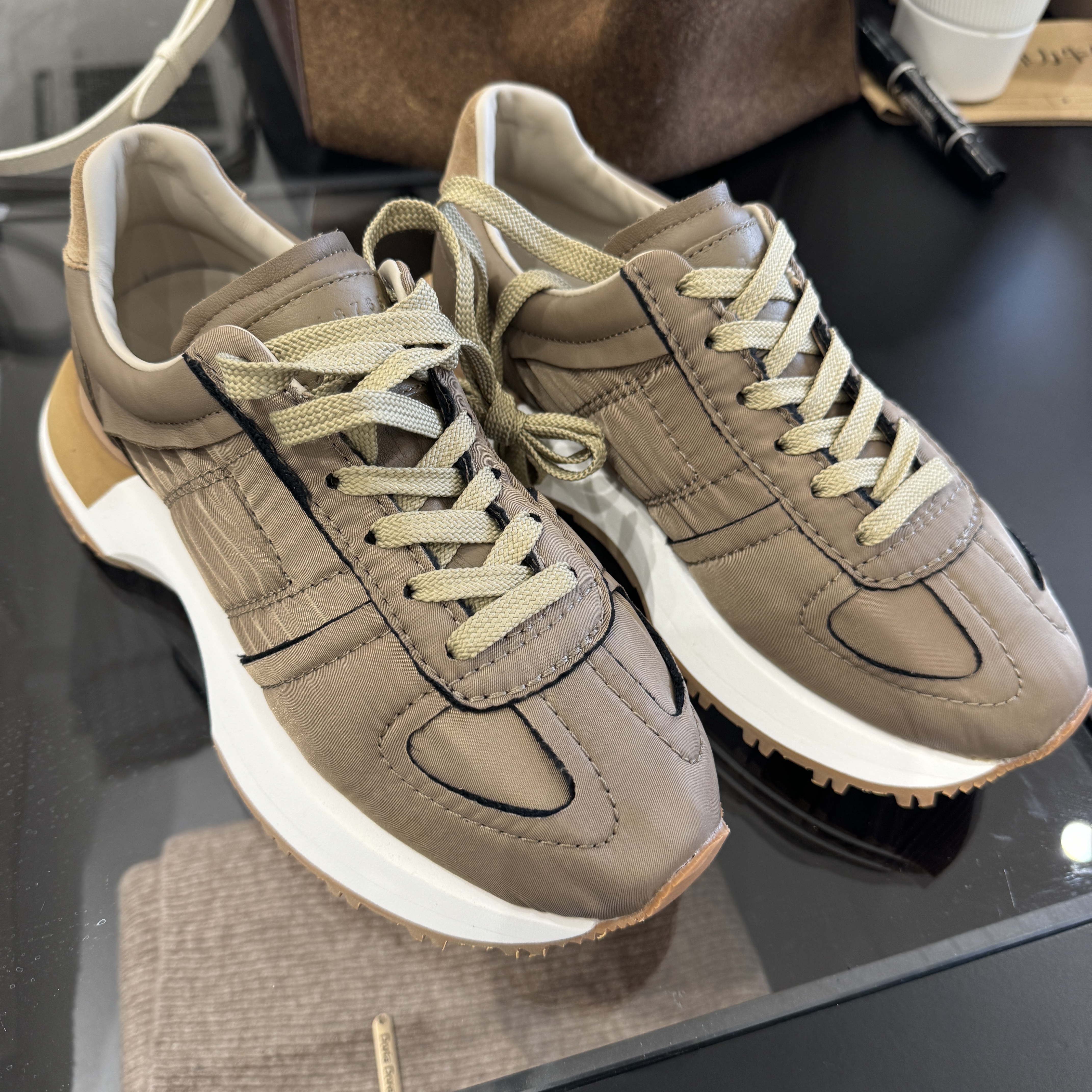 006       美拉德风德训休闲单鞋