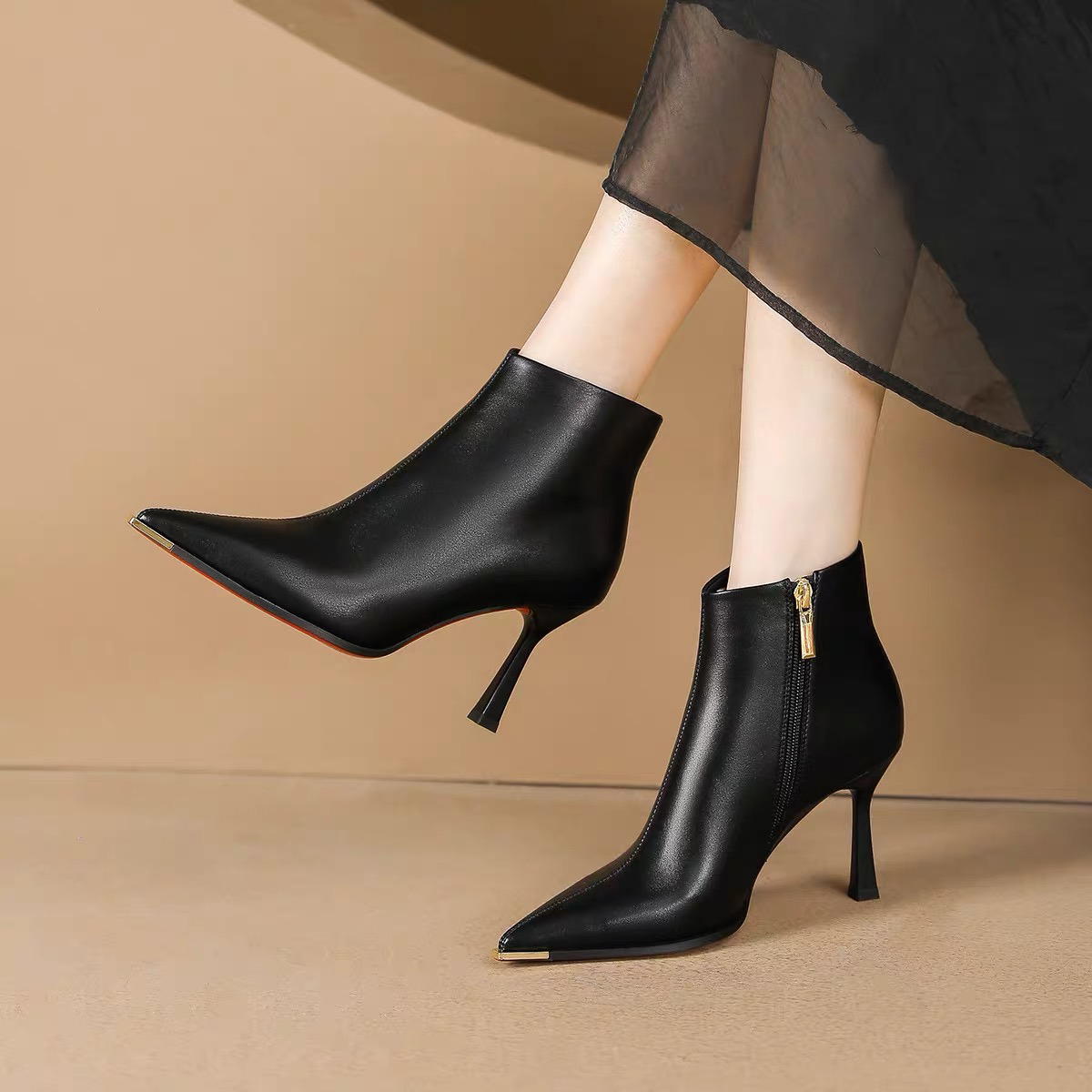 新款 时尚潮流爆款 短靴美美哒