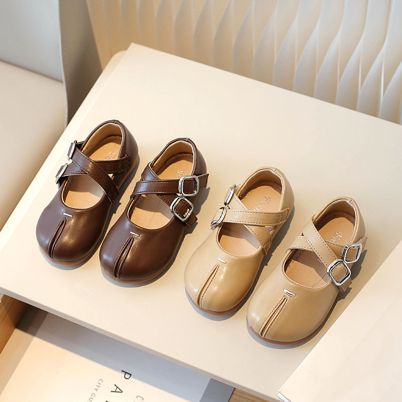 【志杰】女童皮鞋2024新款秋冬季宝宝百搭洋气公主鞋儿童软底单鞋