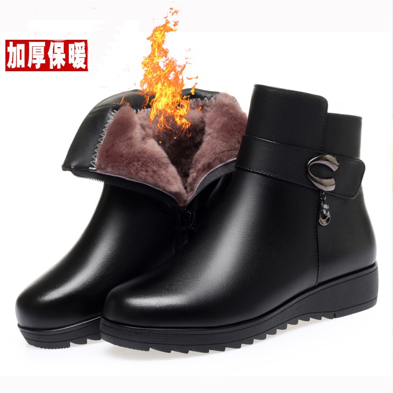 红蜻蜓牌断码清仓妈妈棉鞋女冬加绒加厚女士短靴子软底中