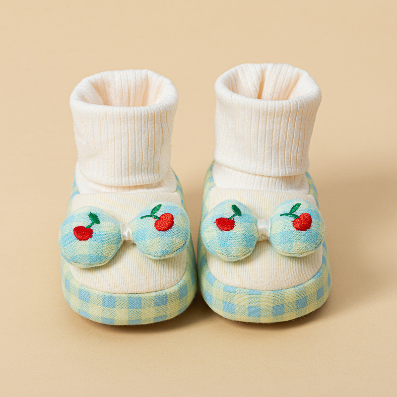 秋冬加厚加绒款女宝宝地板鞋袜0-1岁新生儿步前鞋软底防滑护脚套