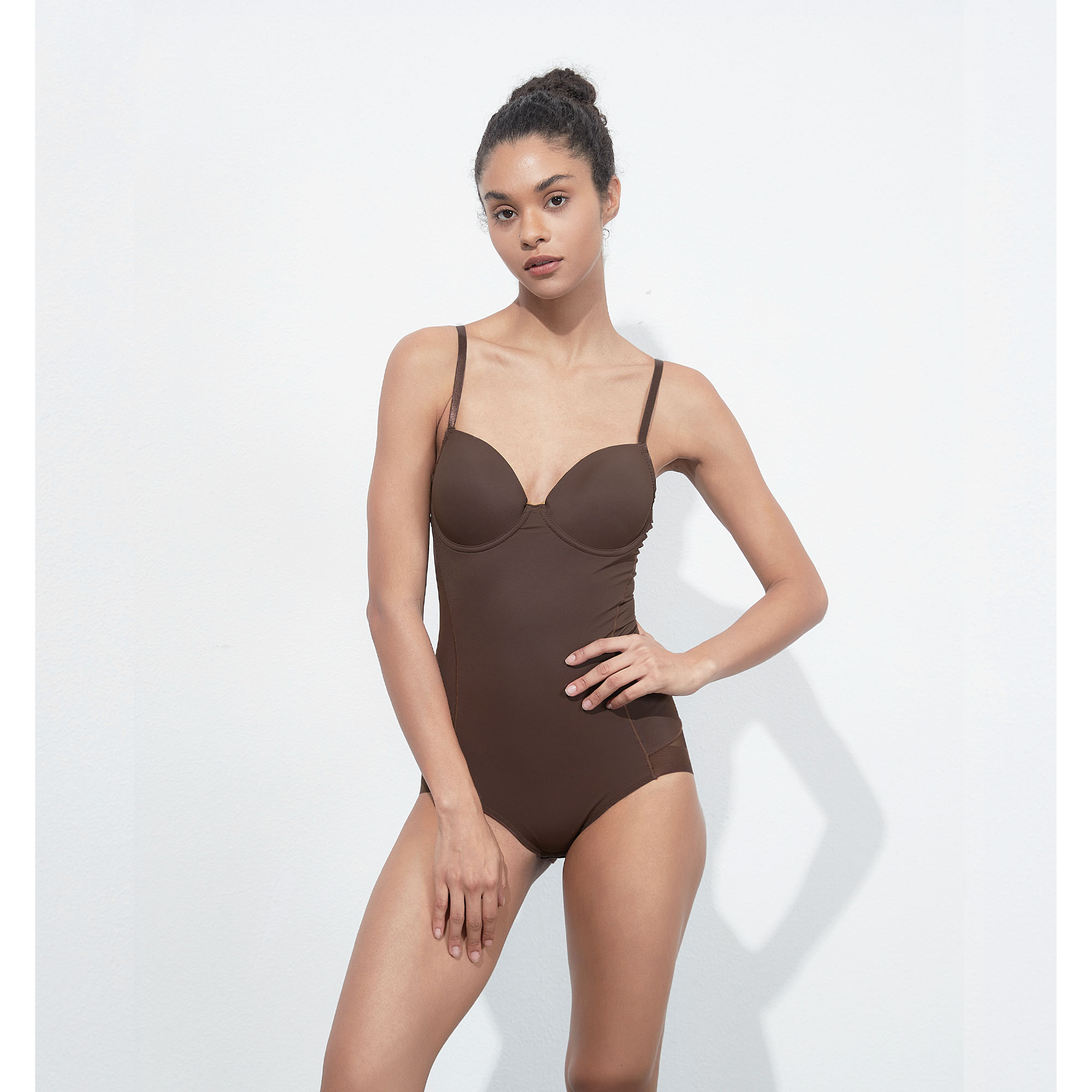 101连体包臀一体式性感紧身无痕塑身衣收腹防外扩夏季吊带背心