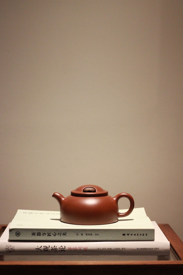 牛盖莲子壶 底槽清泥料 180cc