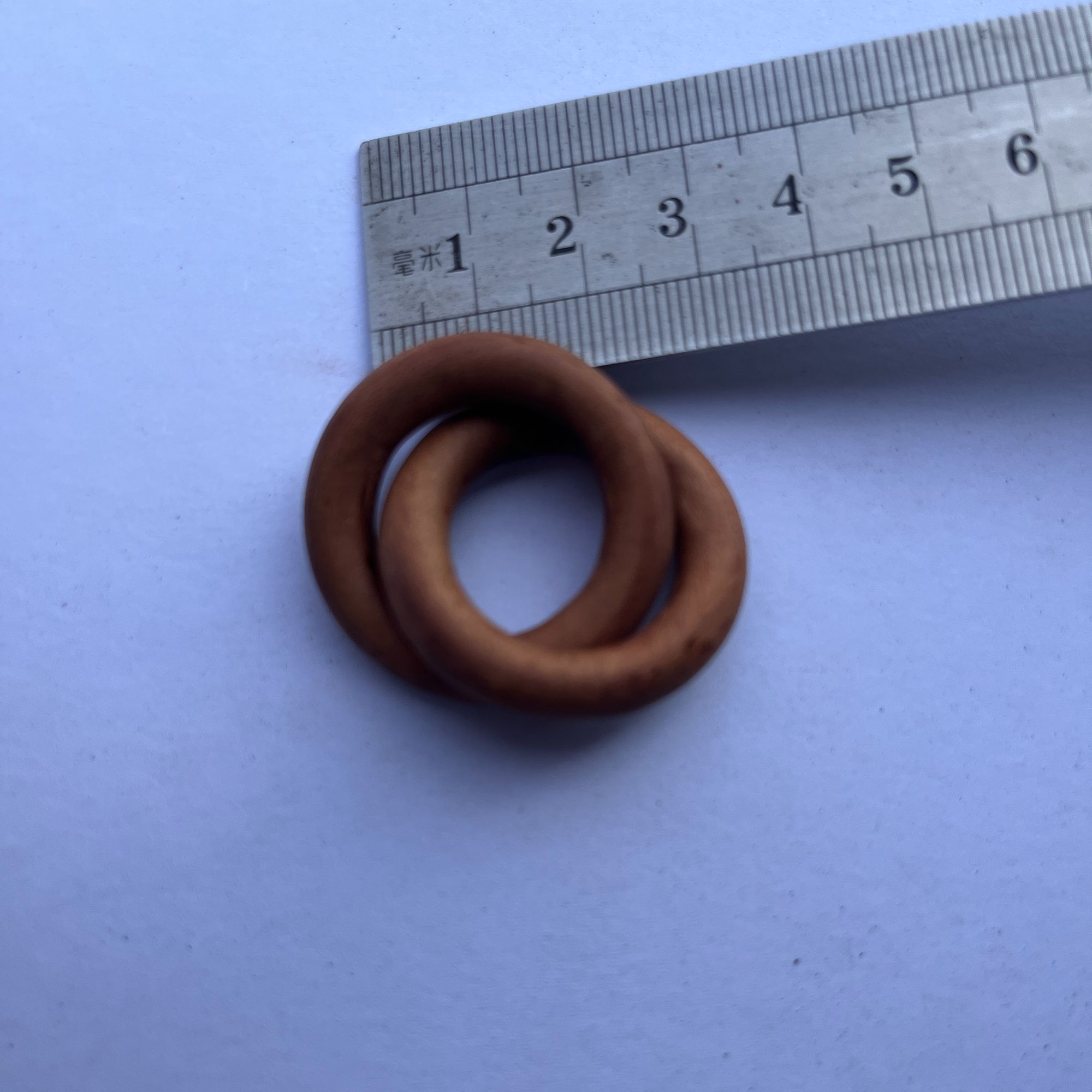 非金属木质手链 雷击枣木双环吊坠  规格：外径3.0cm  内径2.0cm