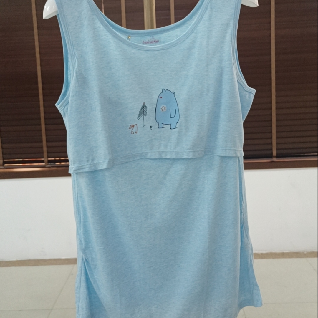 097彩棉产后时尚喂奶哺乳背心无袖印花舒适宽松蓝色横开哺乳