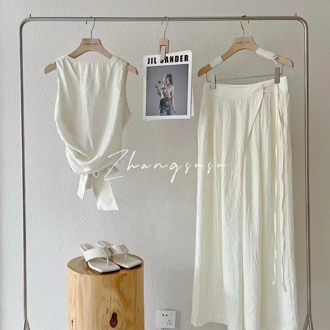 C100-200总链接点我，春夏设计款拼接新款女简单版背心毛衣！