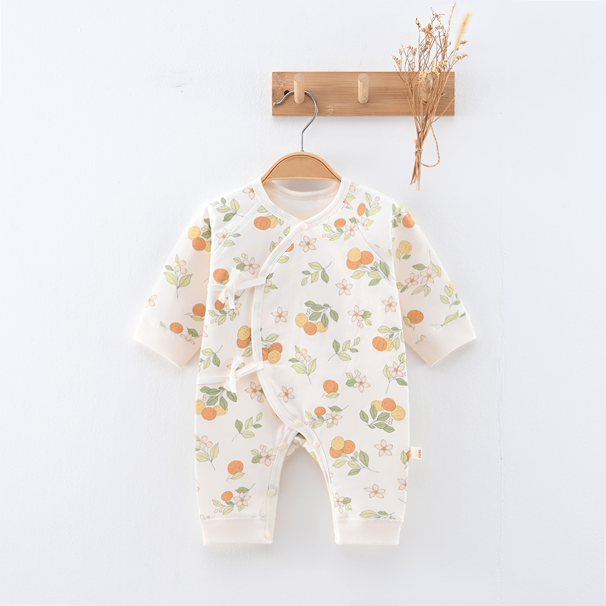 秋冬40克薄棉绑带连体新生儿衣服加厚保暖哈衣爬服A类无骨