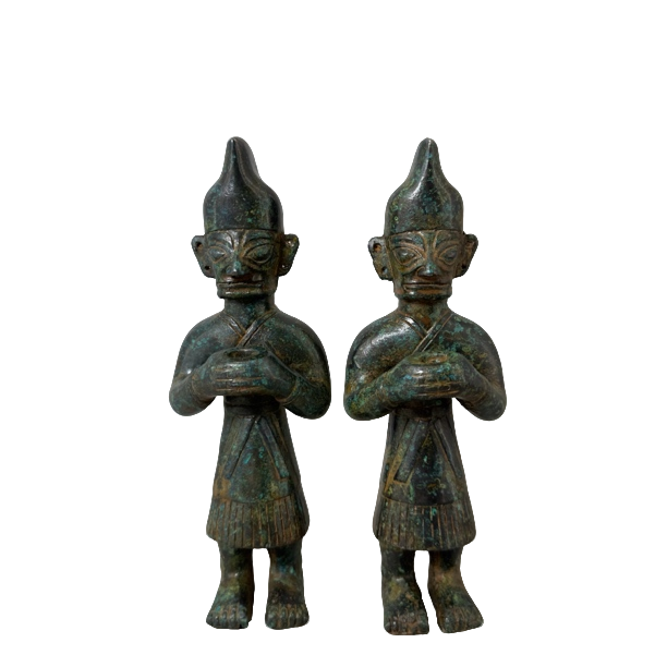 仿古三星堆戴尖脊帽小立人纯铜像高21厘米长7厘米宽6厘米重600克