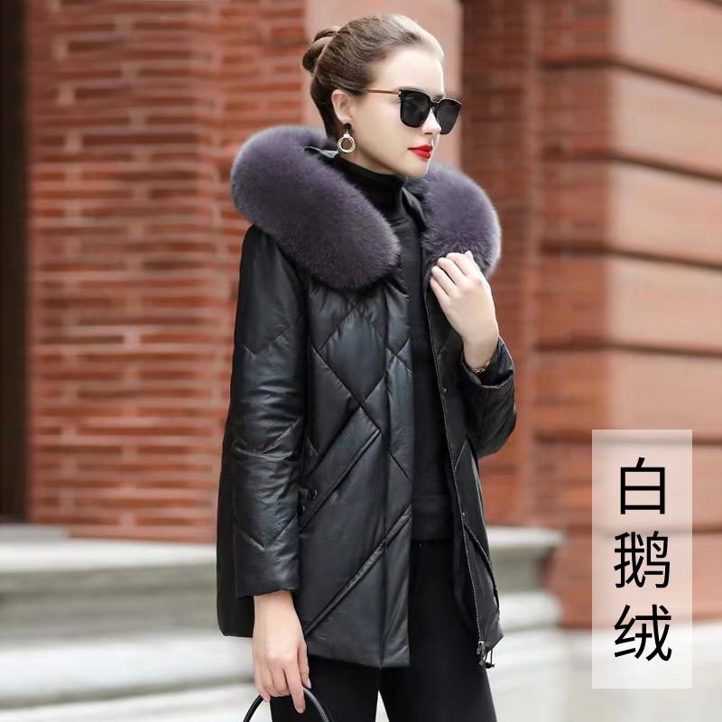 迈宝莉 狐狸毛领真皮鹅绒服女  海宁时尚绵羊皮羽绒服外套66170 