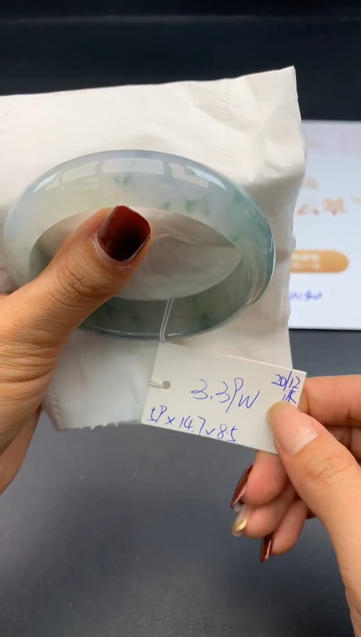 【闪购商品】翡翠手镯未镶嵌沫沫拍下找耳机看购买须知