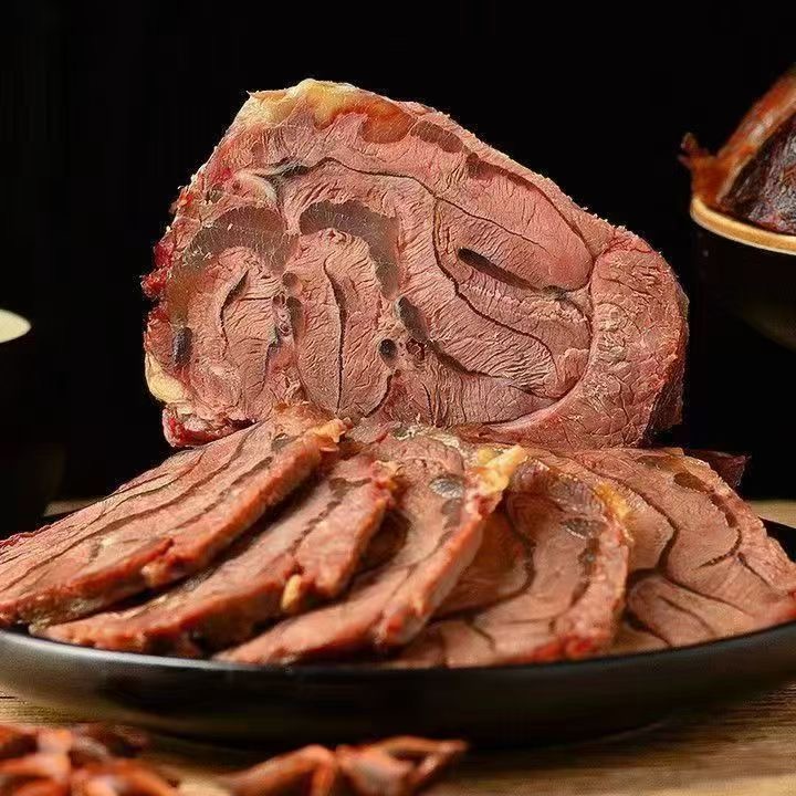  鲁不二酱香牛肉整切熟食真空包装开袋即食100克*10袋