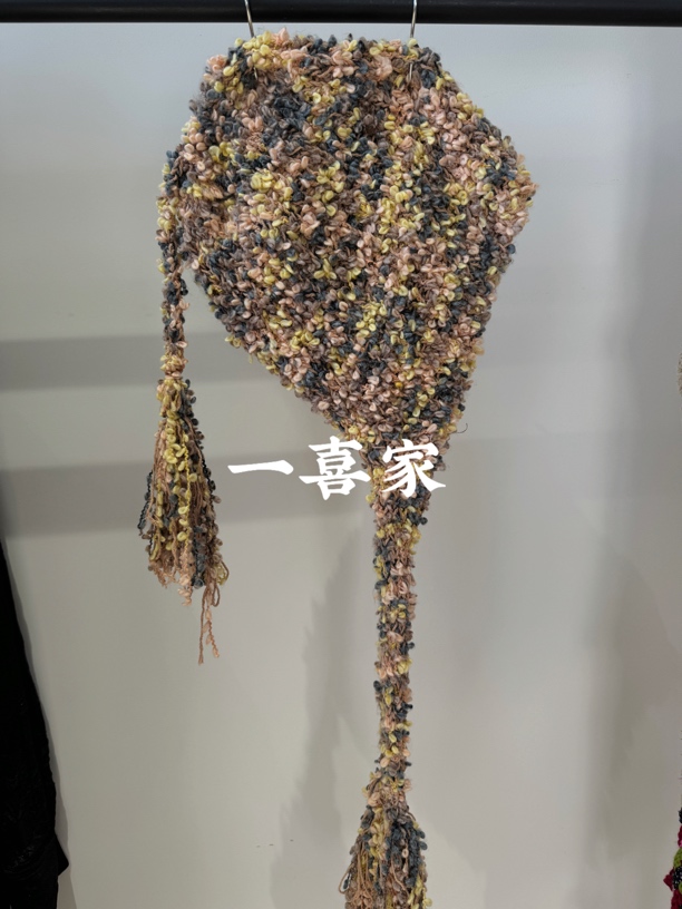 一喜家 流苏雪花云朵帽