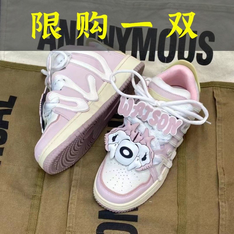 百丽纯爱炸街款面包鞋ins潮小众百搭休闲鞋高街款字母港风鞋子