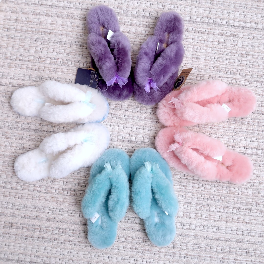 加厚人字拖居家鞋女士纯色卡通情侣少女风蝴蝶结女款女皮毛一体