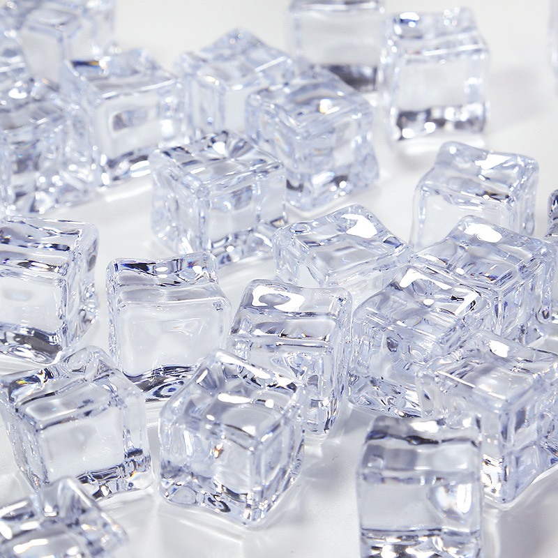 （一套8个）食玩卡皮巴拉，手工diy树脂饰品配件