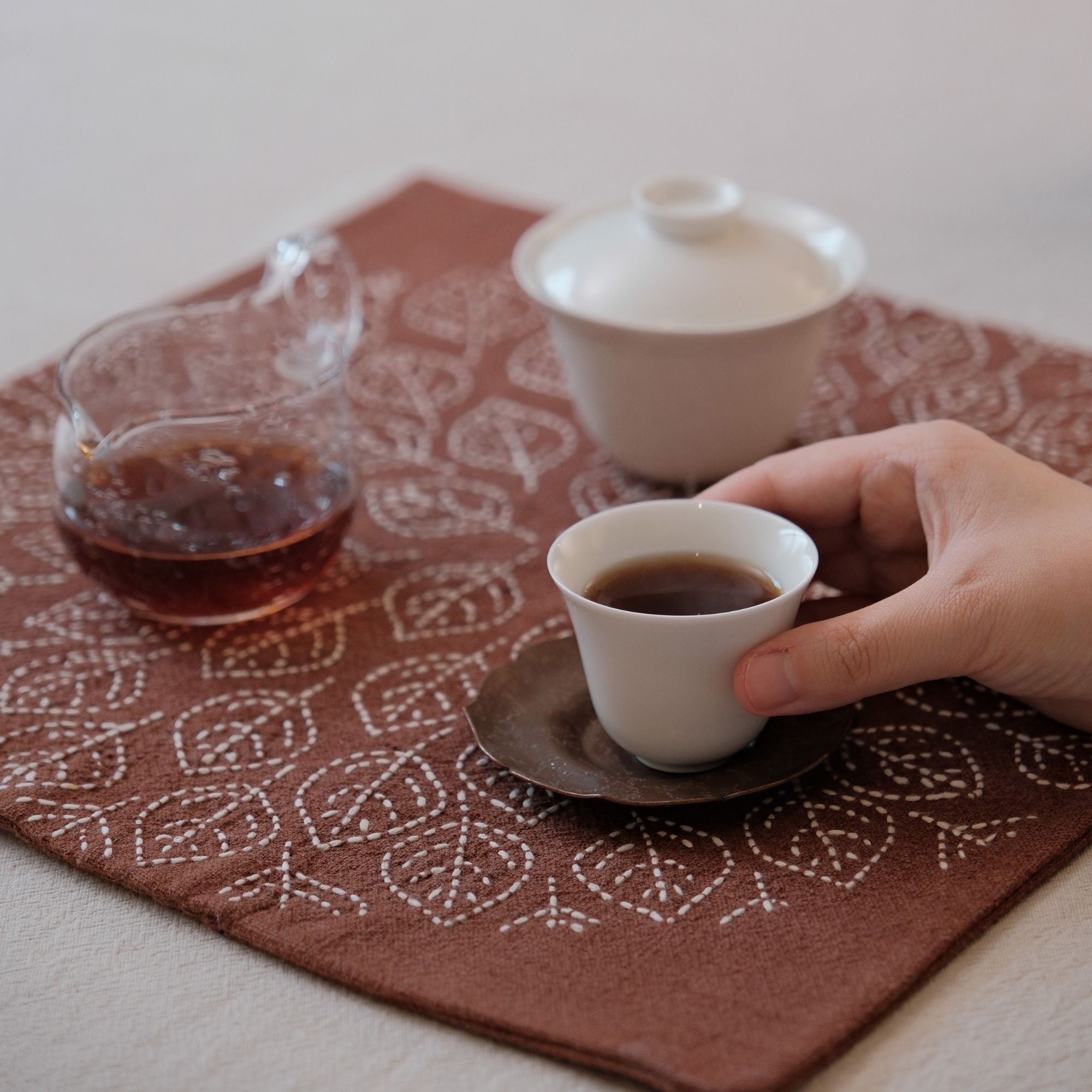 棉麻手工树叶方垫（直径35.5cm）