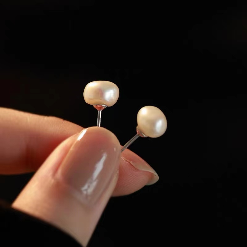 20133--经典时尚珍珠耳钉一对（多样性发）