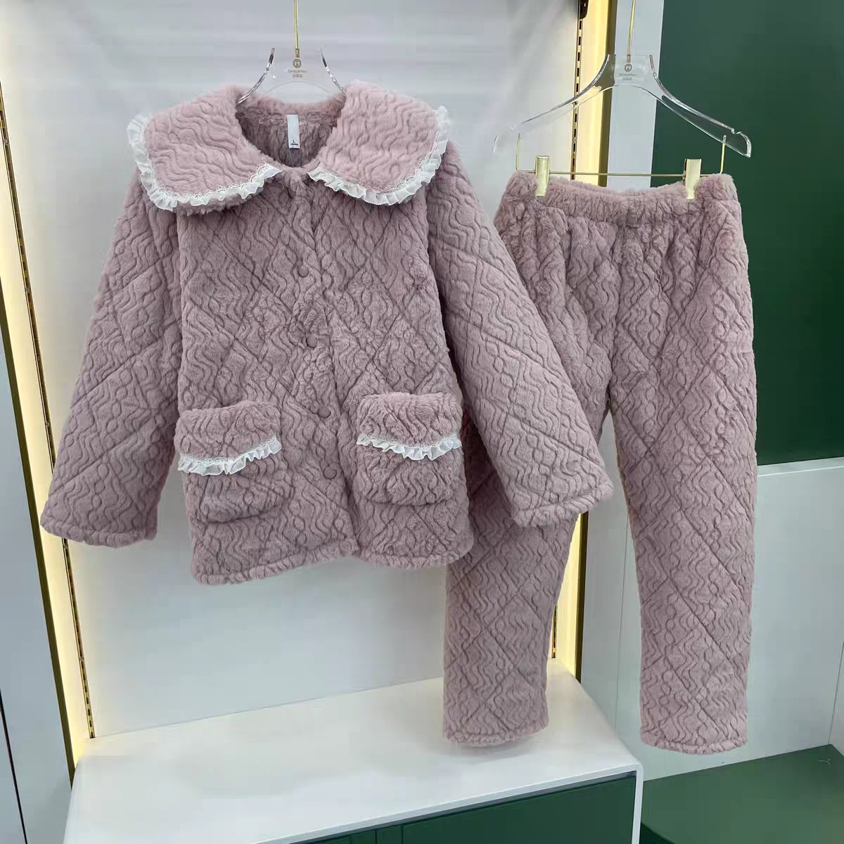 专柜同款川之藤睡衣女冬季新款拉兔绒夹棉甜美风可外穿家居服1350