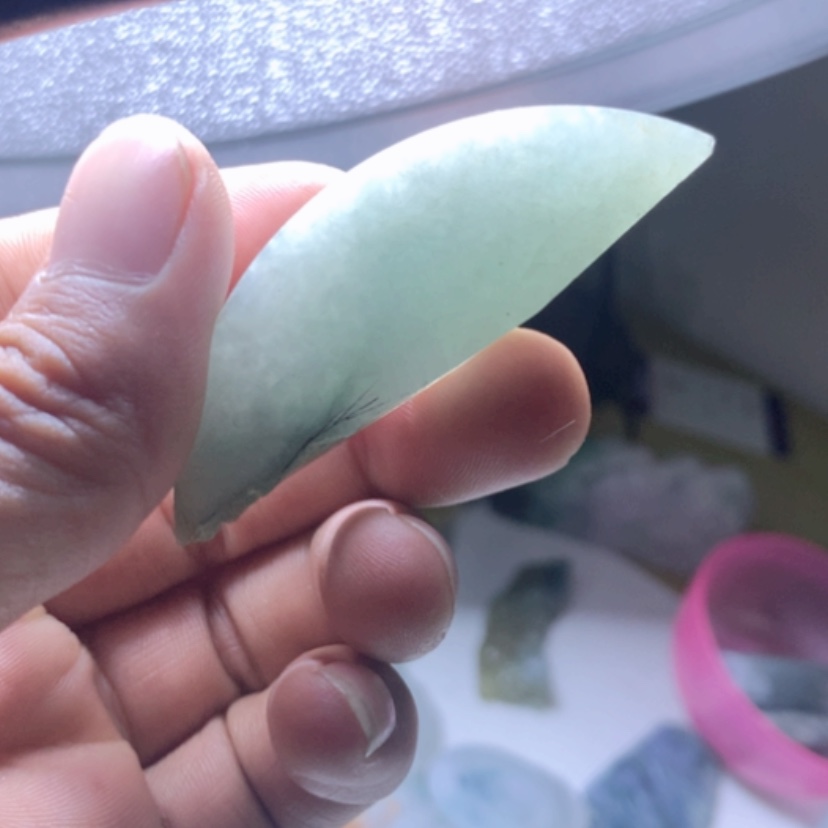 【闪购商品】翡翠颈饰未镶嵌