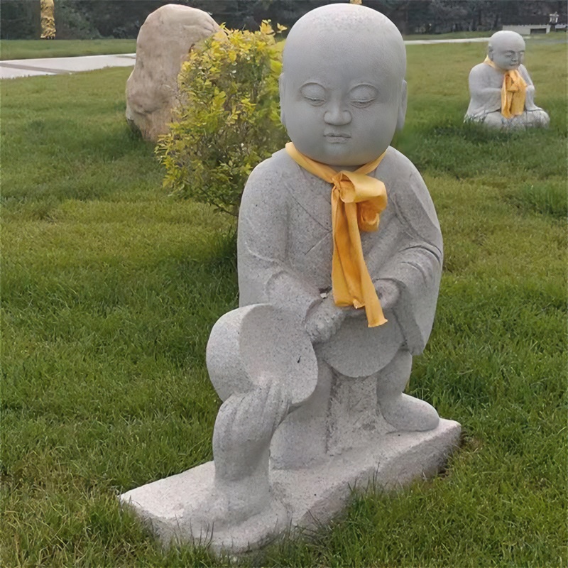 石雕小沙弥天然花岗岩芝麻白小和尚寺庙祠堂庭院禅意摆件装饰摆放