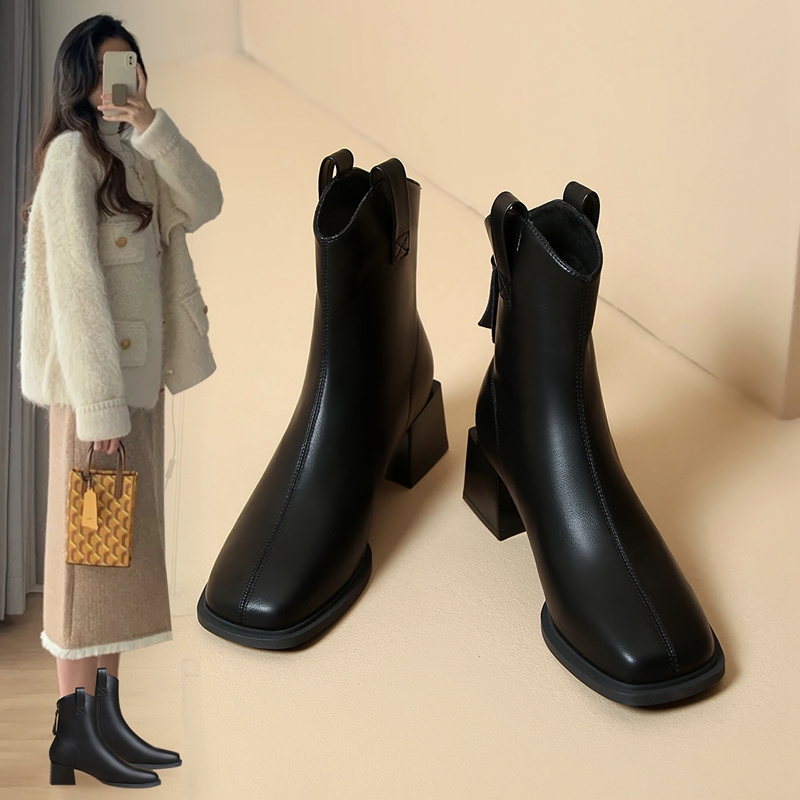 ZHR法式复古方头短靴女2023新款优雅气质简约时髦复古便捷马丁靴