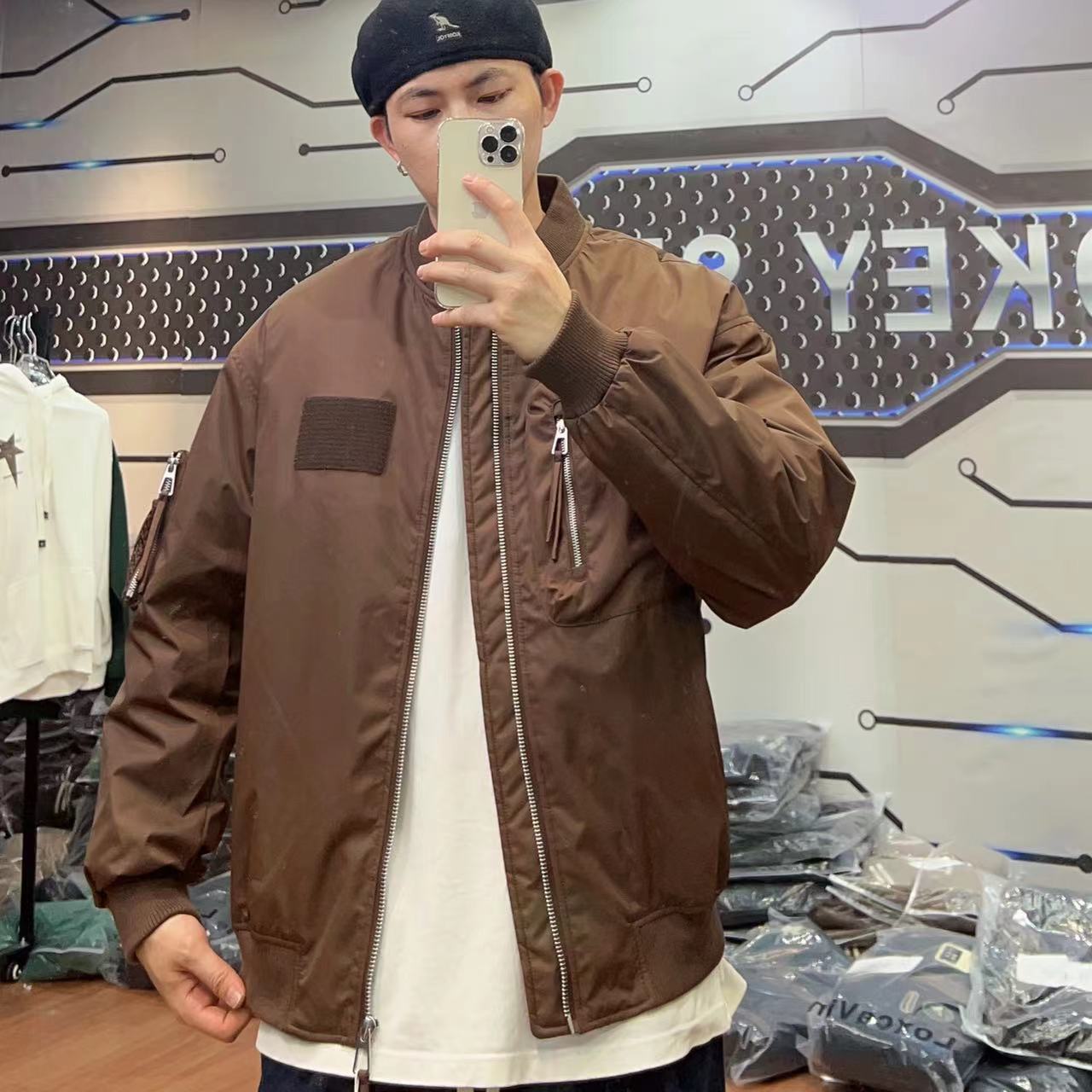 大占推荐 23632 棒球服鹅鹅服休闲时尚夹克外套