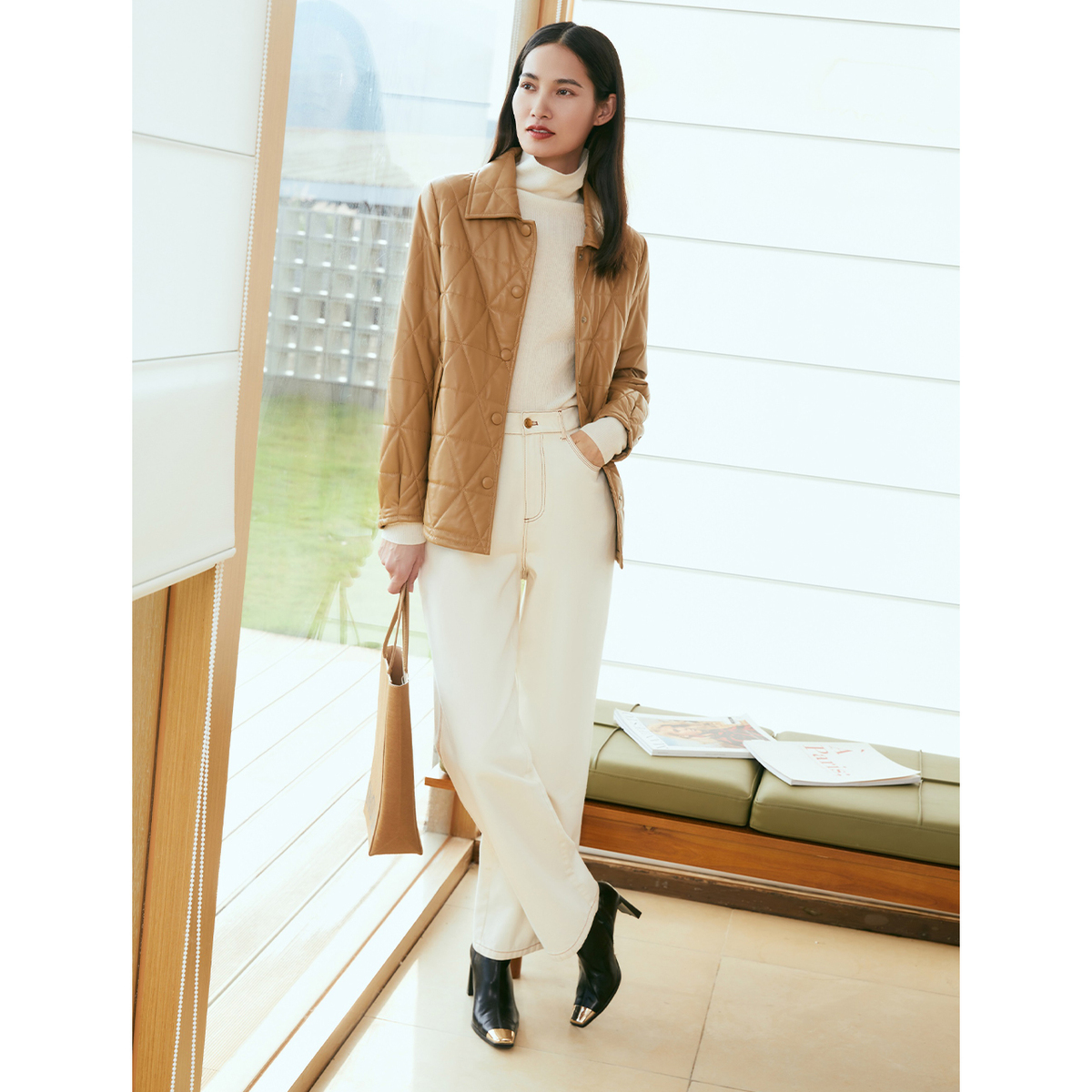 INSUN恩裳专选冬季新款菱形压线绵羊皮骆驼绒皮衣外套9C64509330 