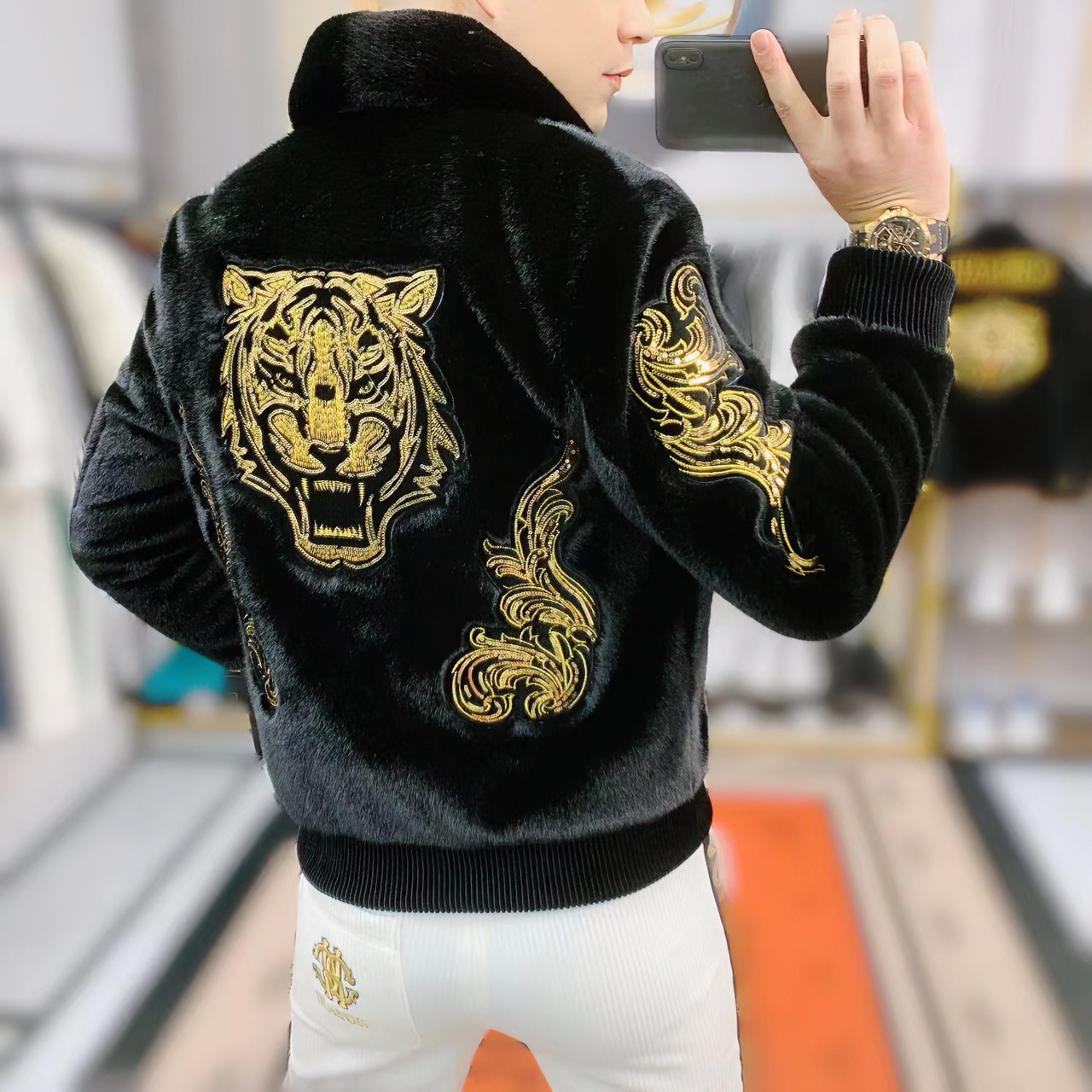 阿凯  欧洲站冬季新款轻奢潮流时尚帅气刺绣修身个性男士夹克外套