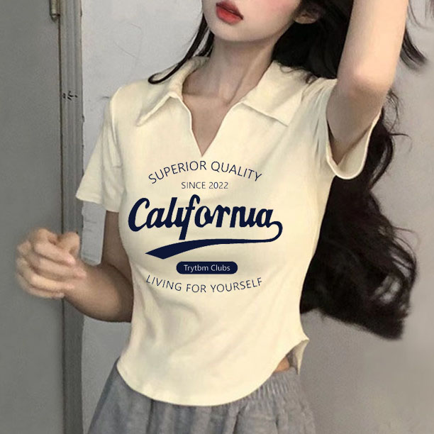 弧形下摆t恤女短袖v领polo衫短款洋气小衫甜辣小上衣2024夏季辣妹
