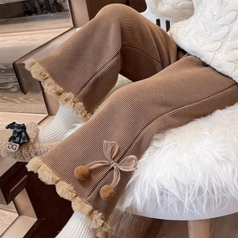 女童加绒裤子秋冬2025新款儿童洋气冬季加厚宝宝一体绒外穿喇叭裤