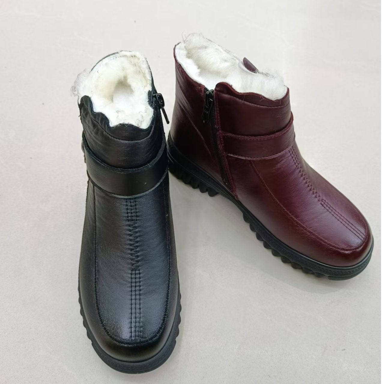 真皮棉鞋加厚保暖羊毛加绒防滑妈妈短靴