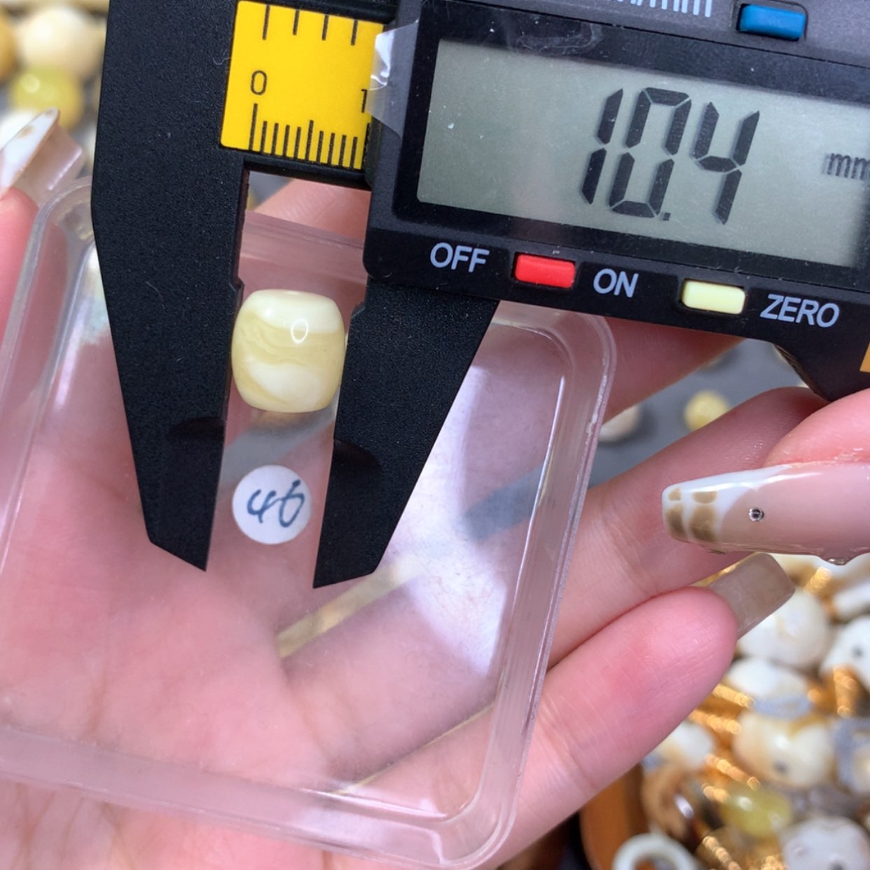 【闪购商品】琥珀裸石未镶嵌