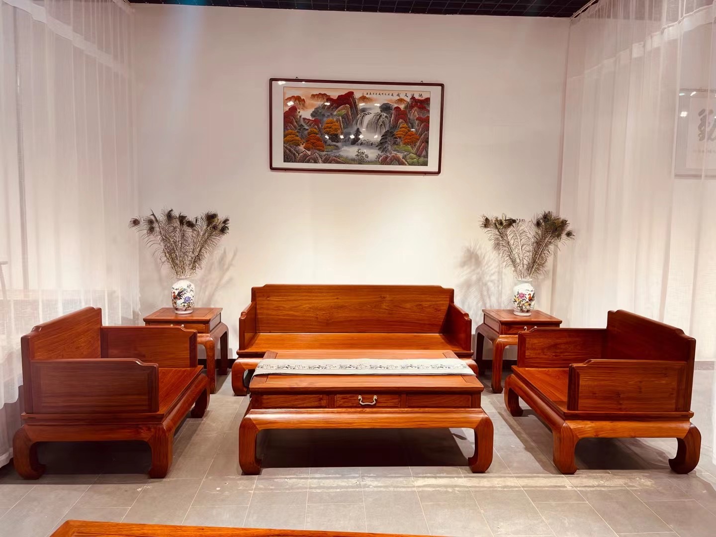 独板沙发，精磨两千，烫蜡工艺，整体选料干净，总长度尺寸360宽度240