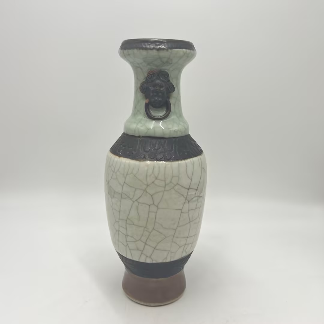 拍卖预览014-晚清 哥釉双耳瓶M23KN08D566/古董/收藏/绣花张