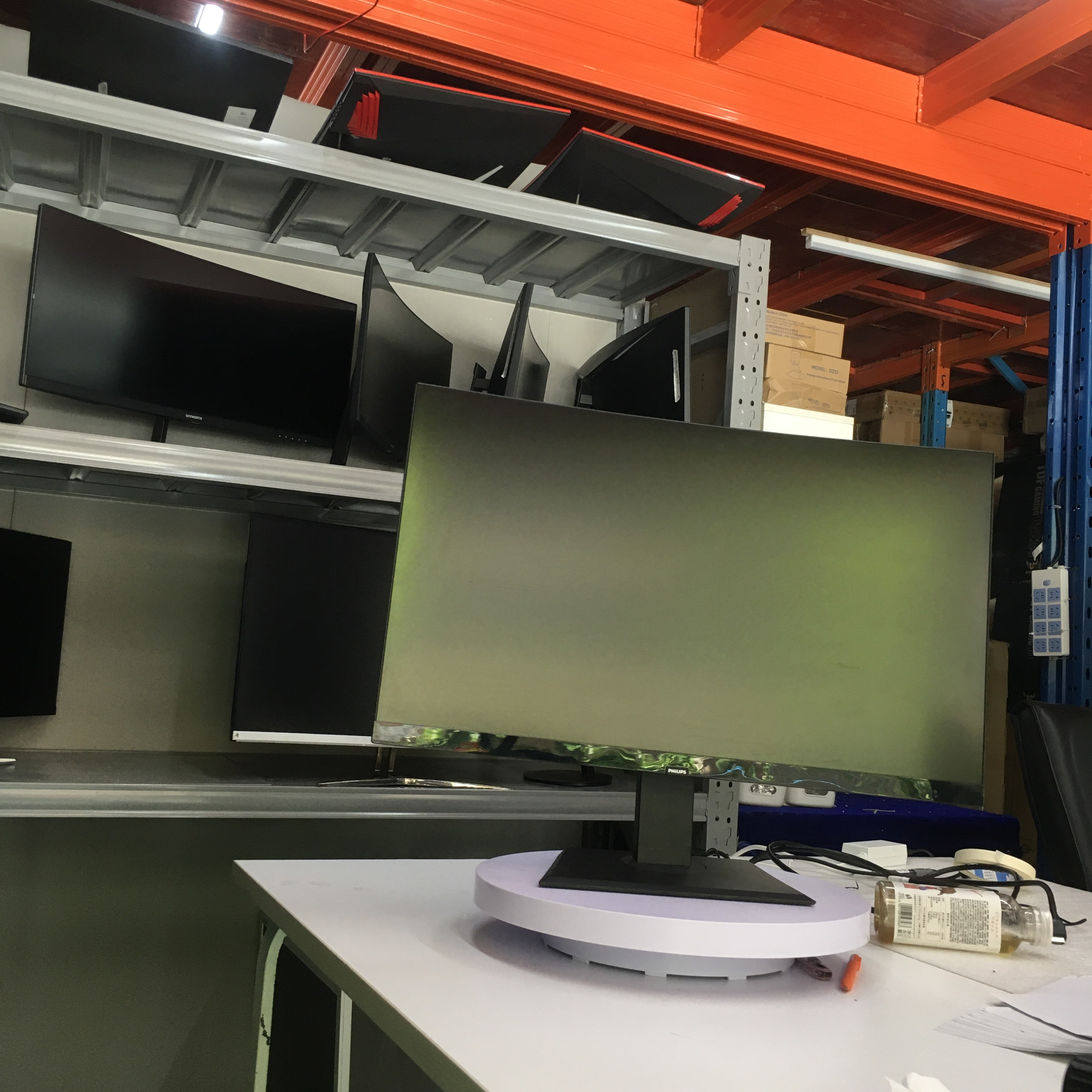 9新 Philips/飞利浦 27寸办公显示器曲面