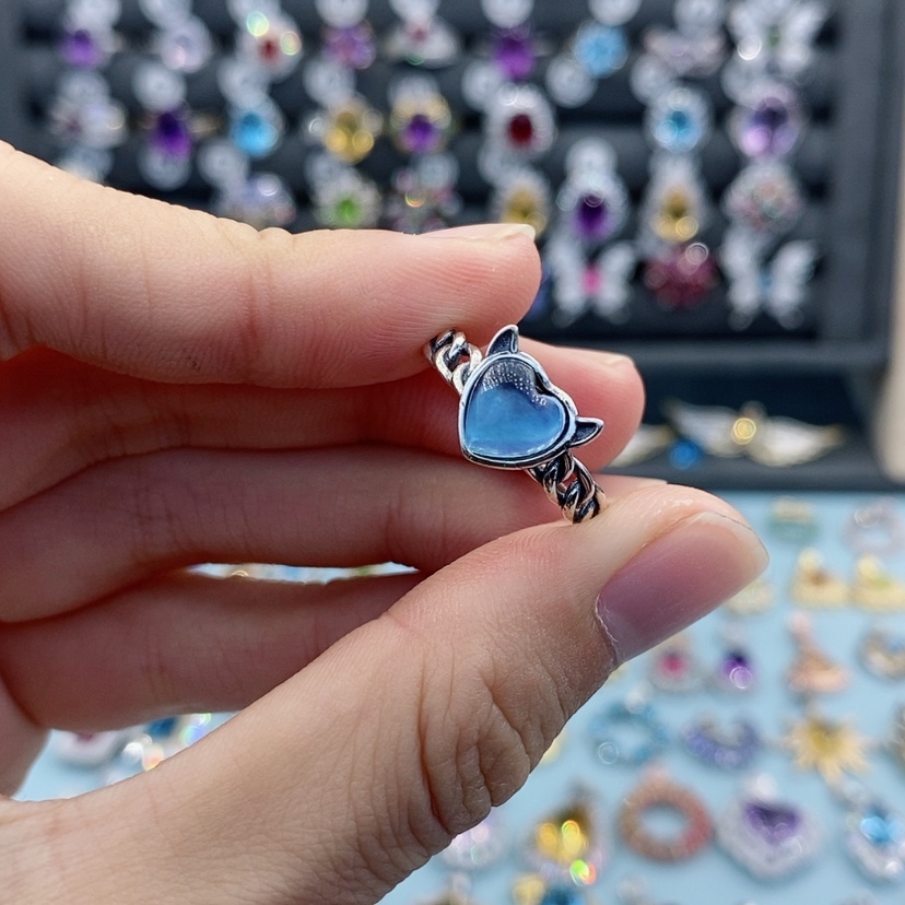 【闪购商品】水晶戒指银S925镶嵌不含证书