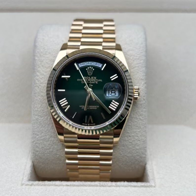 99新 Rolex/劳力士 星期日历型m128238-0118烟熏罗马 未使用全套