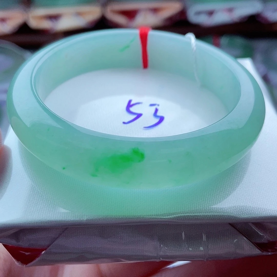 0188编53冰阳绿冰清玉洁高贵玉天然缅甸翡翠A货传承53.5，12.5，8.4