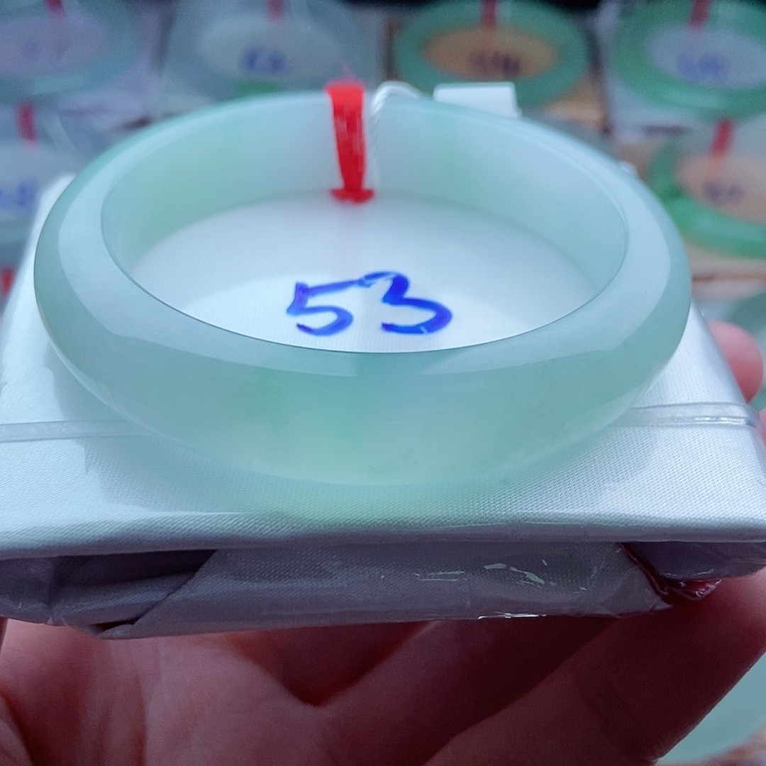 0586编53冰绿金丝绿葡萄肉优雅天然缅甸翡翠A货传承53.5，12.1，8.5