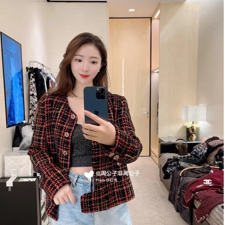 99新 Chanel/香奈儿 红黑格子粗花呢外套/34码/编号285