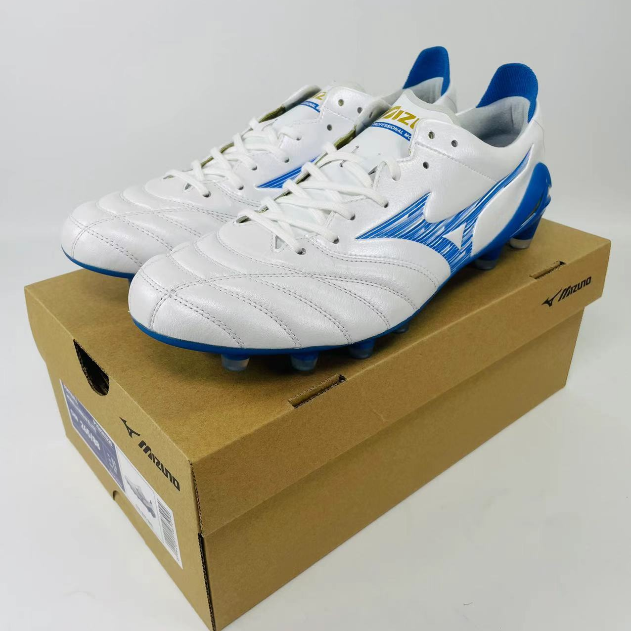 美津浓莫雷拉MORELIA NEO4袋鼠皮FG真草足球鞋