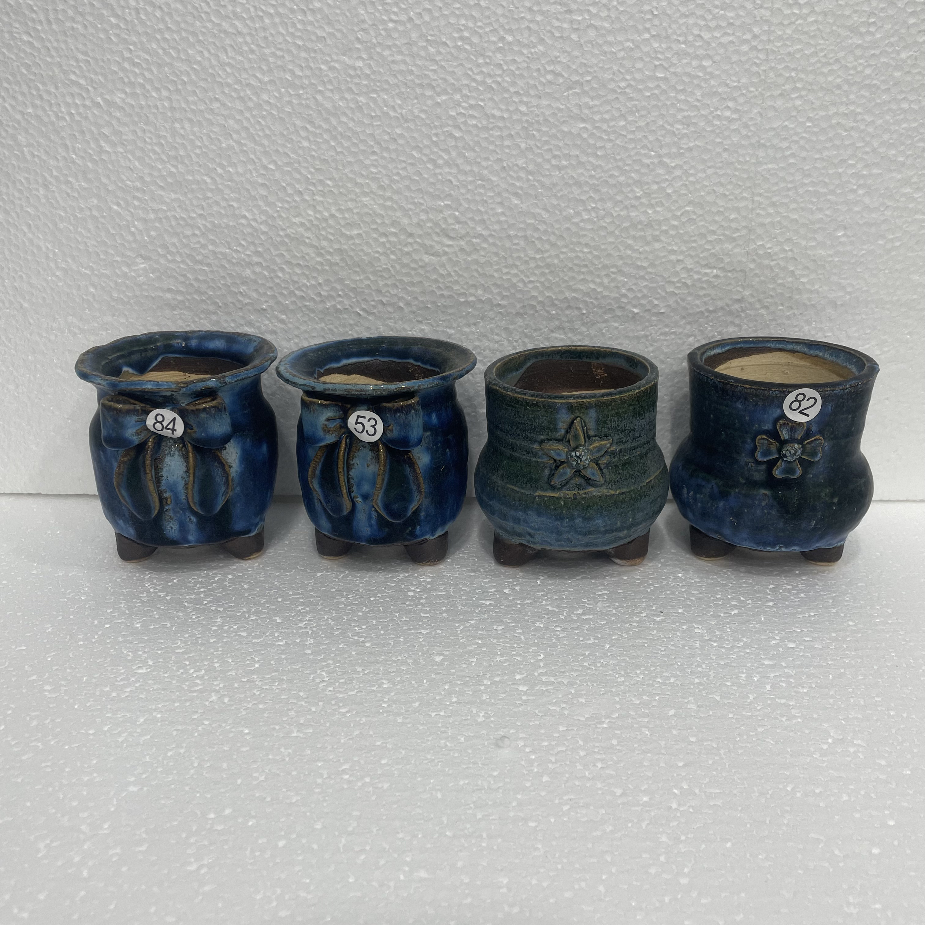 韩盆青铜小号花盆4个，内口6.5-高8.5-9.5左右，麦饭石材质，粗陶盆