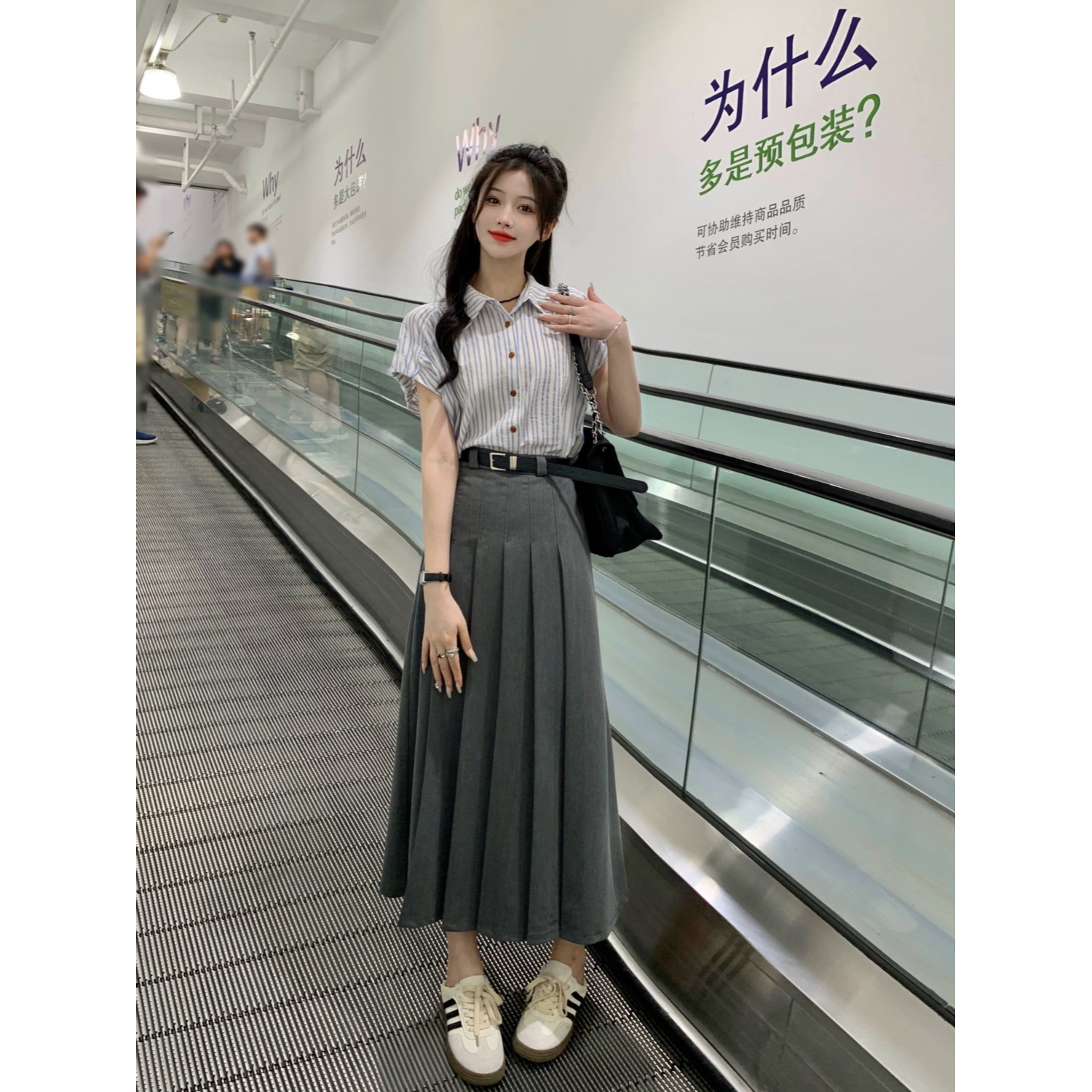 配腰带显瘦高腰长裙气质半身裙女夏季灰色百褶裙韩版时尚A字裙子
