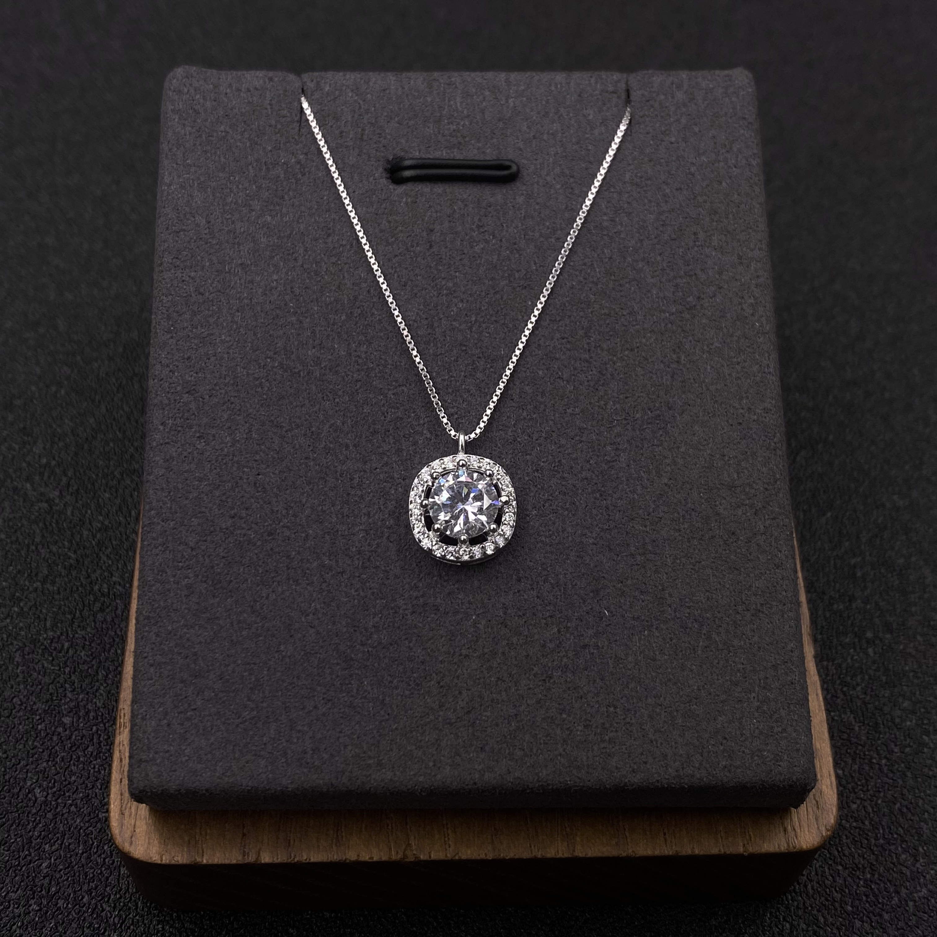 坠链均925银锆石 纯银小方糖闪钻项链女轻奢小众百搭锁骨链高级感